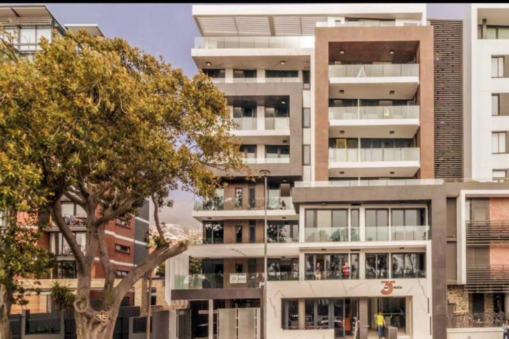 Apartamento 35 On Main - 205 *