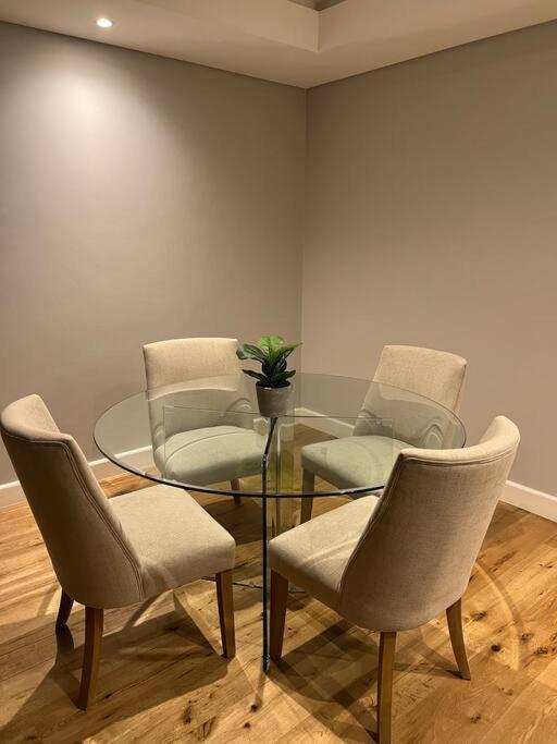 35 On Main - 205 Appartement *