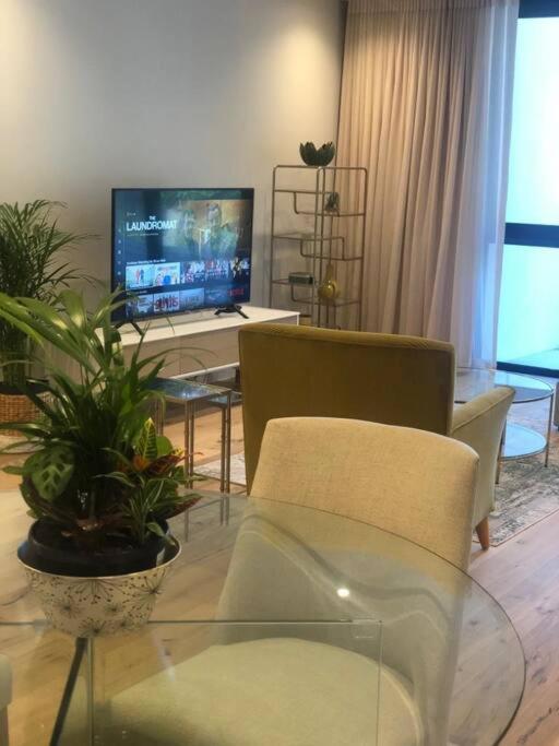 35 On Main - 205 Apartamento